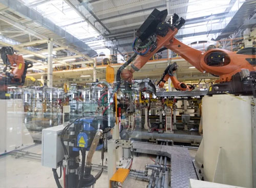 مٹسوبشی نے بلٹ ان AI ٹولز کے ساتھ MX سیریز PLC کا آغاز کیا۔